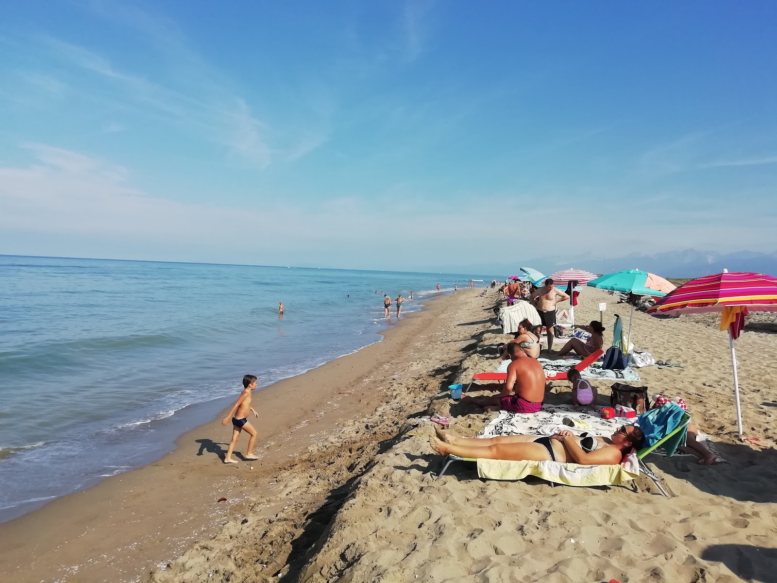 Foto de Spiaggia di Vecchiano - lugar popular entre os apreciadores de relaxamento