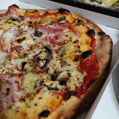 Pizza Plus à Cogolin