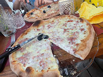 Pizza du Pizzeria Camion Jaune le local à Pierre-Châtel - n°13