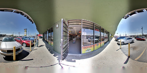 Tobacco Shop «Smokerz Paradize», reviews and photos, 1733 SW Military Dr, San Antonio, TX 78221, USA