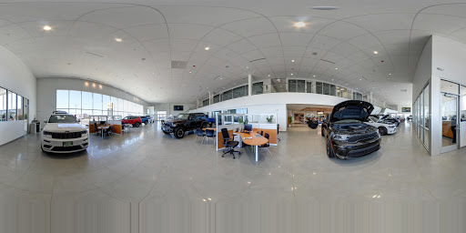 Car Dealer «Elgin Chrysler Dodge Jeep Ram», reviews and photos, 1010 E Chicago St, Elgin, IL 60120, USA