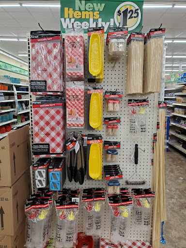 Dollar Store «Dollar Tree», reviews and photos, 340 W Army Trail Rd #120, Bloomingdale, IL 60108, USA