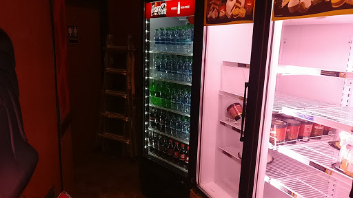 Ice Cream Shop «Cold Stone Creamery», reviews and photos, 6 Broadway, Lynbrook, NY 11563, USA