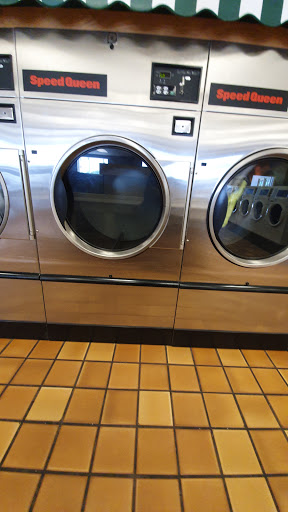 Laundromat «Mac Arthur Road Coin Laundry», reviews and photos, 2191 MacArthur Rd, Whitehall, PA 18052, USA