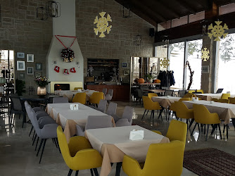 Buta Baku Cafe