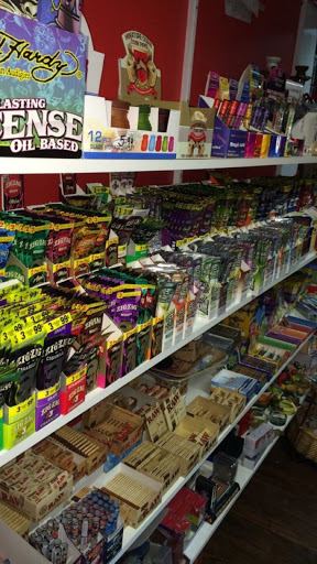 Tobacco Shop «Ipuff Smoke Shop», reviews and photos, 241 Harrison Ave, Garfield, NJ 07026, USA