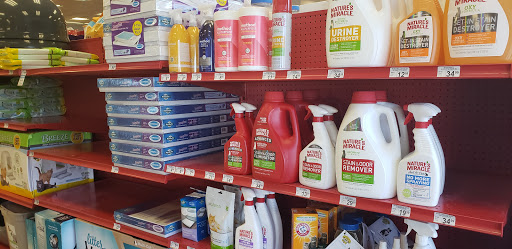 Pet Supply Store «Petco Animal Supplies», reviews and photos, 9078 SE Sunnyside Rd, Clackamas, OR 97015, USA