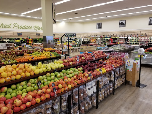 Grocery Store «Jewel-Osco», reviews and photos, 119 S Randall Rd, Batavia, IL 60510, USA