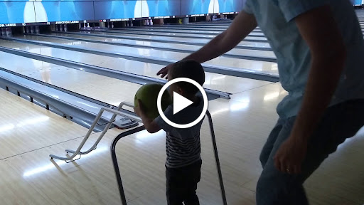 Bowling Alley «Junction Lanes Family Entertainment Center», reviews and photos, 141 Newnan Station Dr, Newnan, GA 30265, USA