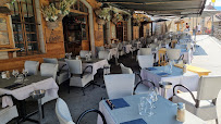 Atmosphère du Restaurant Le Petit Chalet à Annecy - n°4