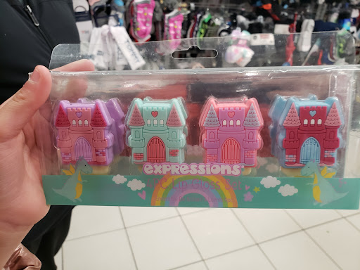 Shopping Mall «Middlesex Mall», reviews and photos, 6747 Hadley Rd, South Plainfield, NJ 07080, USA