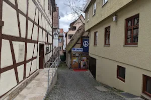 Tübinger Altstadt-Besen image