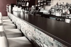 Fredi's Bar image