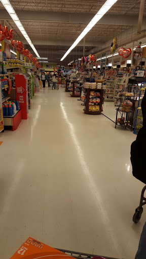 Grocery Store «Giant Food Stores», reviews and photos, 801 S 25th St, Easton, PA 18045, USA