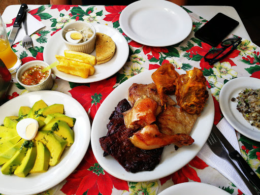 Restaurants for dinner in Bucaramanga