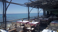 Atmosphère du Restaurant de poisson Plage des Salins à Saint-Tropez - n°17