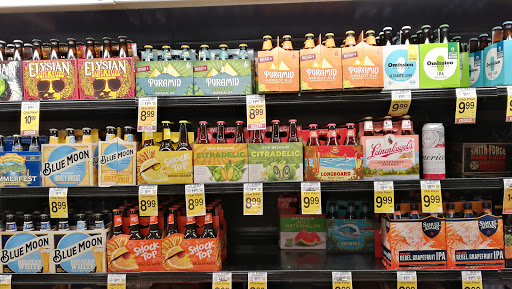 Grocery Store «Safeway», reviews and photos, 2501 Cherry Park Rd, Troutdale, OR 97060, USA