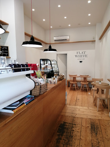 Flat White artisan cafe
