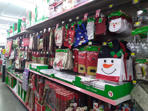 Discount Store «Dollar General», reviews and photos, 36 Winter Place Lane, Newland, NC 28657, USA