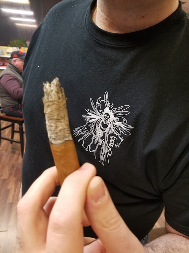 Tobacco Shop «Indian River Tobacco Traders», reviews and photos, 608 28th St SW, Wyoming, MI 49509, USA