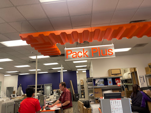 Print Shop «FedEx Office Print & Ship Center», reviews and photos, 1780 W Chandler Blvd, Chandler, AZ 85224, USA