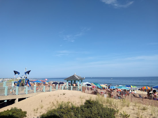 Misquamicut beach