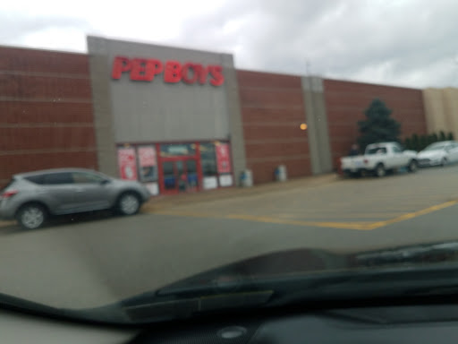 Auto Parts Store «Pep Boys Auto Parts & Service», reviews and photos, 6581 Steubenville Pike, Crafton, PA 15205, USA