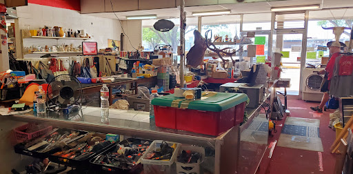 Thrift Store «Boyer Brothers Second Hand», reviews and photos, 1123 S Prairie Ave, Pueblo, CO 81005, USA