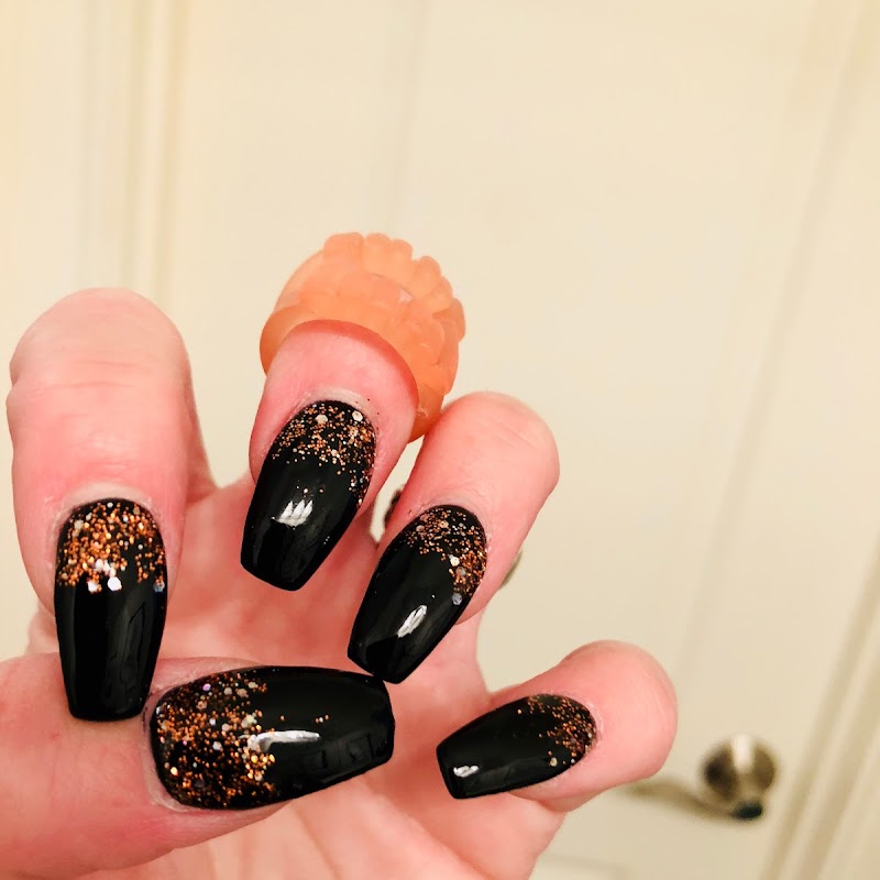 Glamour Nails Spa