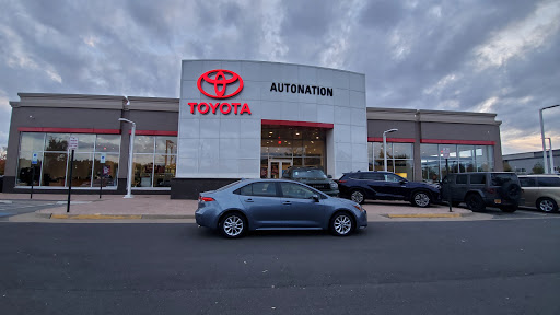 Toyota Dealer «AutoNation Toyota Leesburg», reviews and photos, 1 Cardinal Park Dr SE, Leesburg, VA 20175, USA