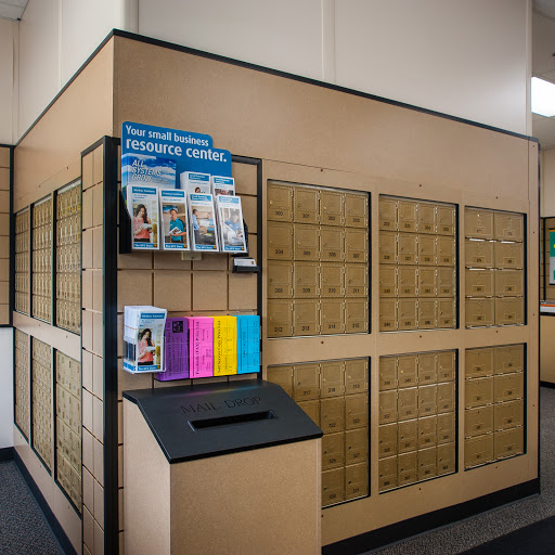 Shipping and Mailing Service «The UPS Store», reviews and photos, 855 Village Center Dr, North Oaks, MN 55127, USA