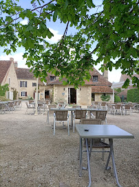 Atmosphère du Restaurant la brasserie du lavoir à Apremont-sur-Allier - n°1