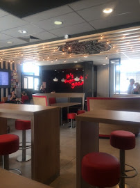 Atmosphère du Restaurant KFC Servon - n°9