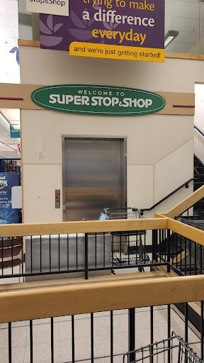 Grocery Store «Super Stop & Shop», reviews and photos, 57 Main St, Westfield, MA 01085, USA