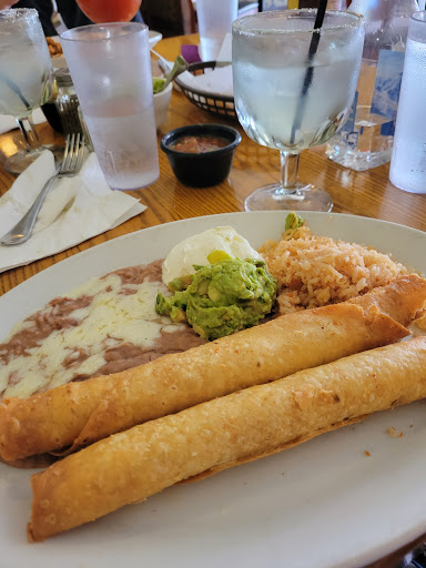 El Mirasol at Los Arboles image