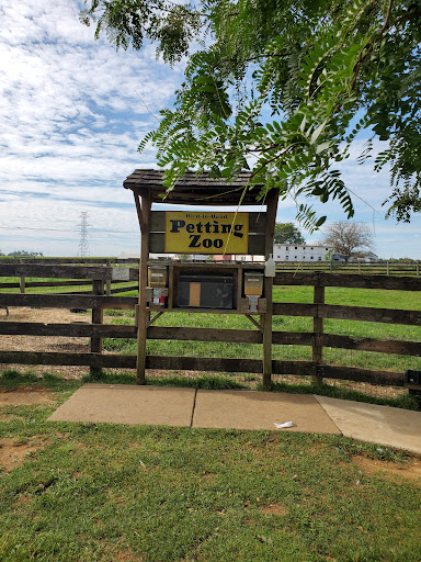 Golf Course «Waters Edge Mini Golf», reviews and photos, 230 N Ronks Rd, Bird in Hand, PA 17505, USA