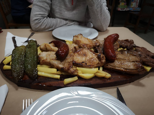Información y opiniones sobre Las Piezas Parrilla de Langreo