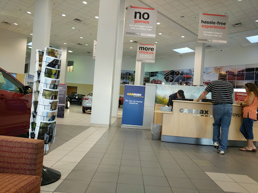 Used Car Dealer «CarMax», reviews and photos, 8200 120th Ave, Kenosha, WI 53142, USA