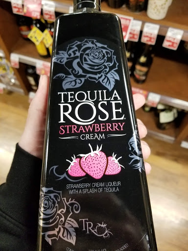 Supermarket «Giant Eagle Supermarket», reviews and photos, 1800 W State St, Alliance, OH 44601, USA