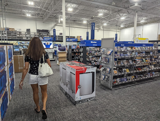 Electronics Store «Best Buy», reviews and photos, 14 Crossing Way #4, Augusta, ME 04330, USA