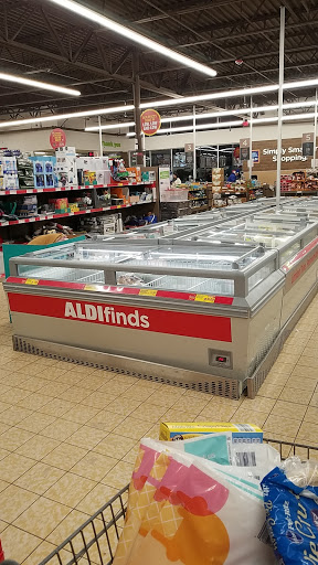 Supermarket «ALDI», reviews and photos, 801 Silver Ln, East Hartford, CT 06118, USA