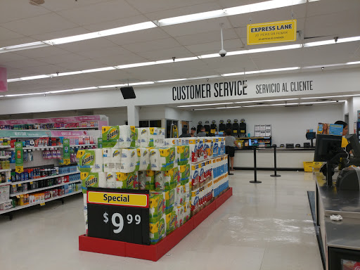 Grocery Store «Fresco y Más», reviews and photos, 3701 NW 7th St, Miami, FL 33126, USA