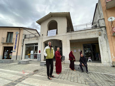 Thabarwa Centre Cinquefrondi Piazza della Repubblica, 5, 89021 Cinquefrondi RC, Italia