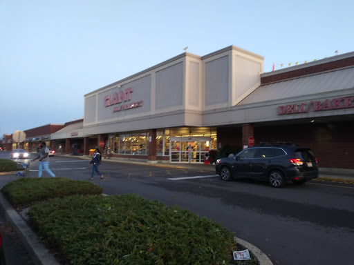 Giant Food Stores, 2670 Egypt Rd, Norristown, PA 19403, USA, 