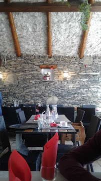 Atmosphère du Restaurant La Main à la Pâte à Saint-Lary-Soulan - n°13