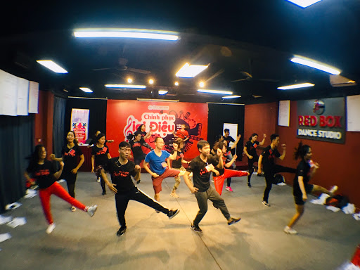 RED BOX - Dance Studio