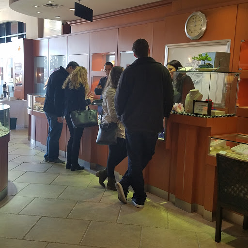 Jeweler «Ancona Jewelers», reviews and photos, 1570 W Lake St, Addison, IL 60101, USA