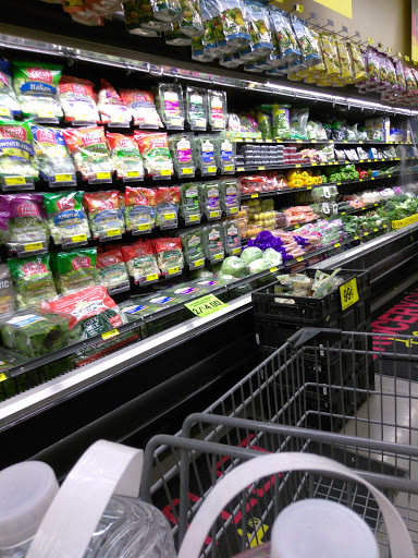 Grocery Store «Grocery Outlet Bargain Market», reviews and photos, 3110 Main St, Oakley, CA 94561, USA