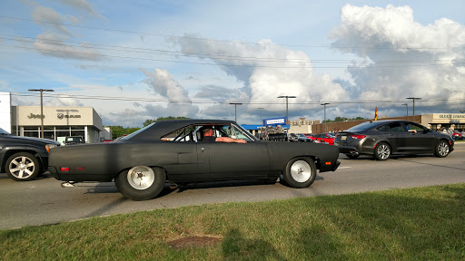 Car Dealer «Blue Water Chrysler Dodge Jeep», reviews and photos, 4080 24th Ave, Fort Gratiot Twp, MI 48059, USA