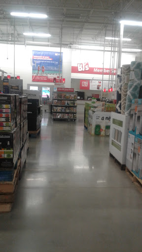Warehouse club «BJ’s Wholesale Club», reviews and photos, 540 Gateway Ave, Chambersburg, PA 17201, USA